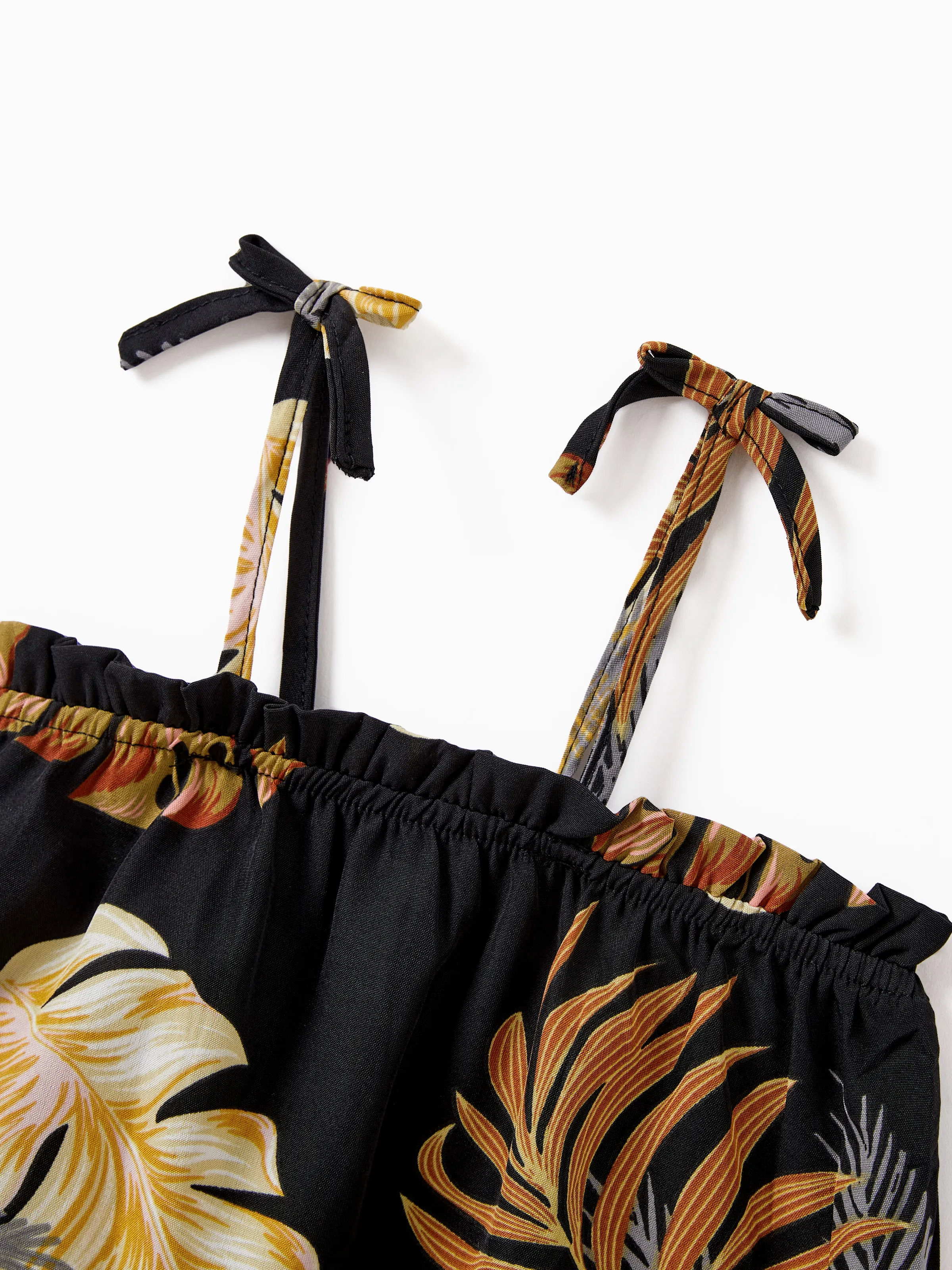Family Matching Floral Print Beach Wear Short-sleeve Shirt or Camisole top and Wide-Leg Pants Set for Summer Vacation Family Looks Black+White - Image 19