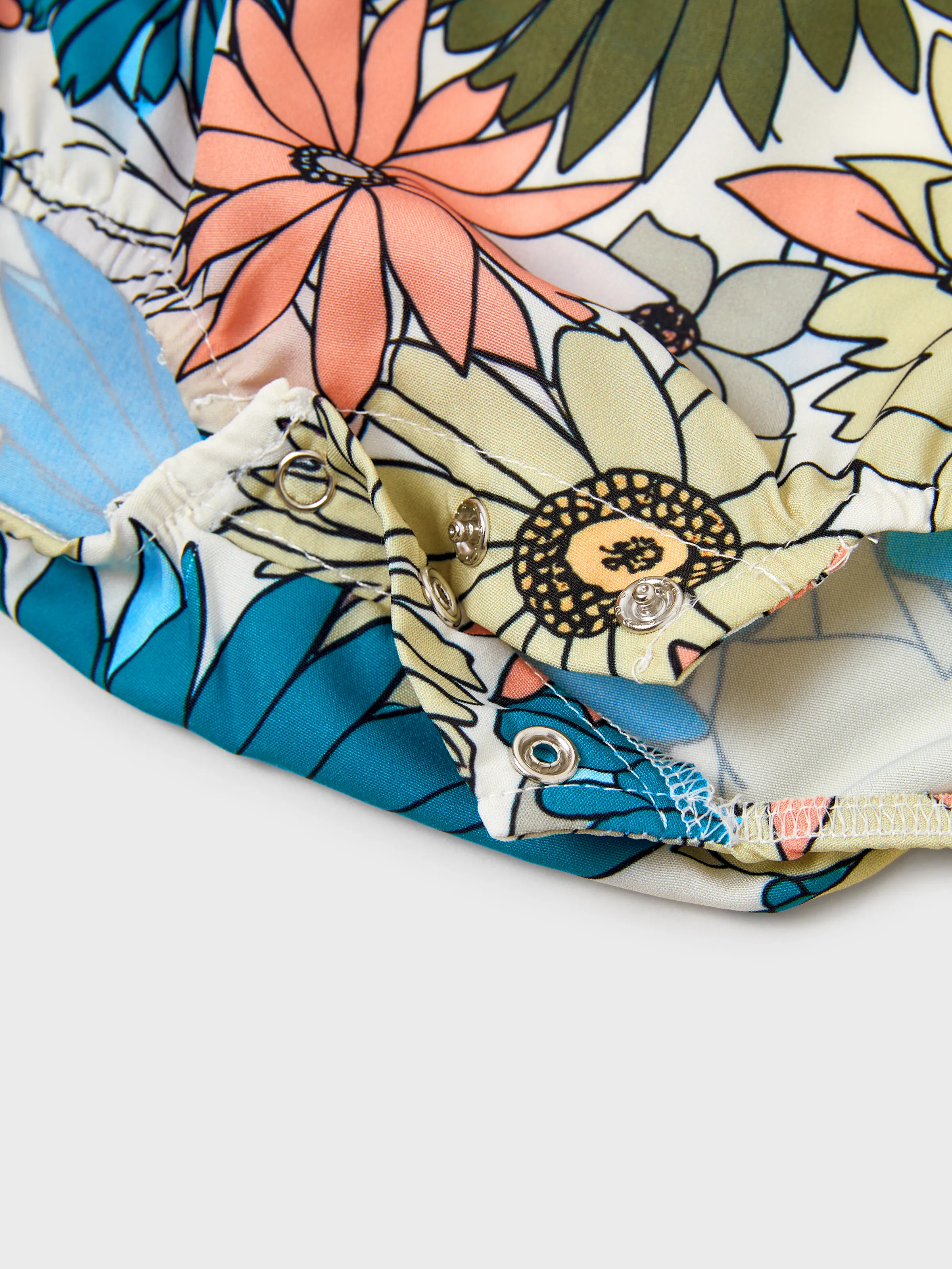 Family Matching Set Sun Flower Print Short-sleeve Collar Shirt or White Camisole Top and Flower Wide-leg Pants Set for Summer Vacation  Multi-color - Image 16