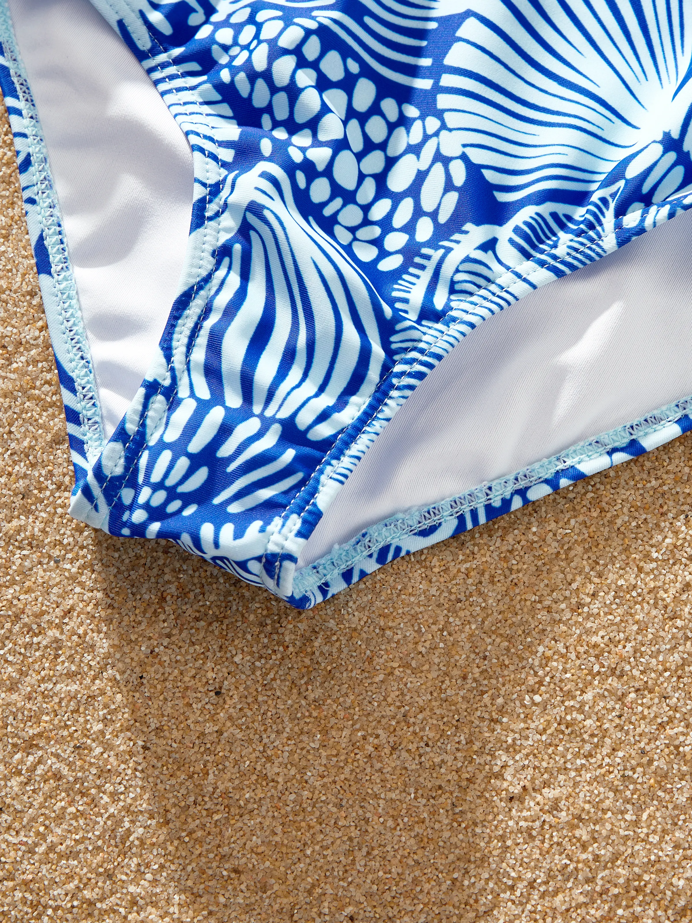 Matching Family Shell Print Swimwear Floral two-piece Bikini & Swim Shorts Set for Mom, Dad, & Kids, Perfect for Beach Days & Pool Parties Blue - Image 16