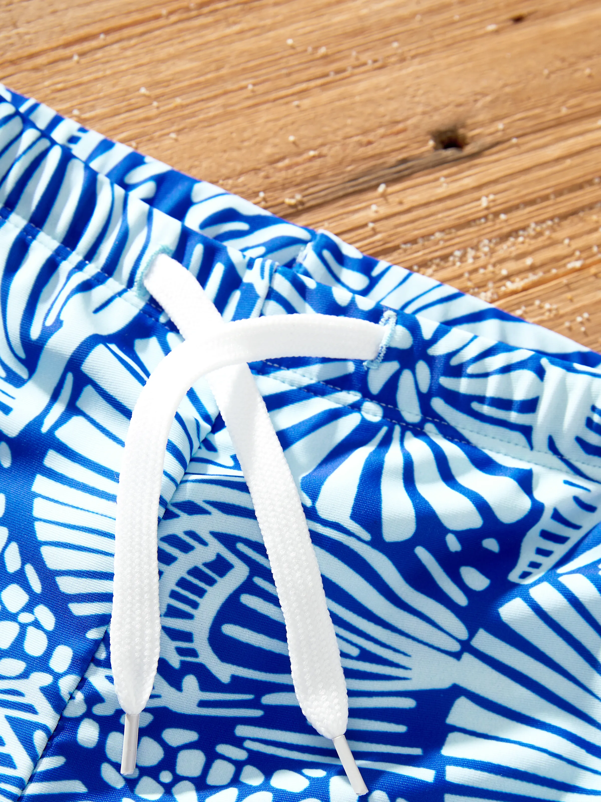 Matching Family Shell Print Swimwear Floral two-piece Bikini & Swim Shorts Set for Mom, Dad, & Kids, Perfect for Beach Days & Pool Parties Blue - Image 21